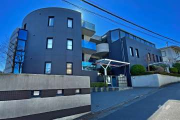 ヒルズ上原の外観(北側から)