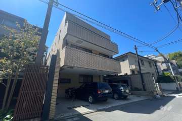 ベルテ代々木大山の外観（北東側から）