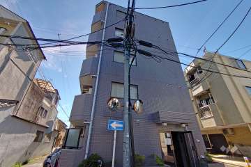 カテリーナ笹塚の外観（東側から）