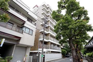 アポセント千駄ヶ谷の外観(南西側から)