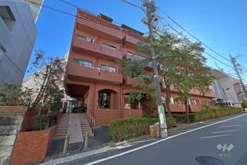 ソフトタウン原宿の外観（北西側から）