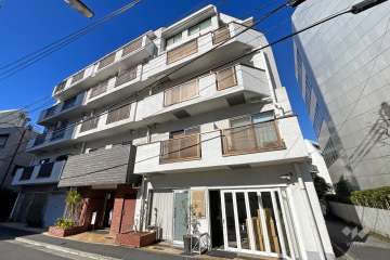 秀和元代々木アネックスの外観(北東側から)