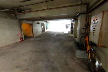 駐車場の出入り口