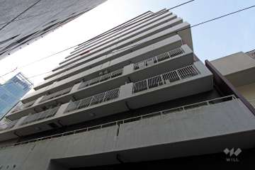 ドルミ御苑の外観（南東側から）