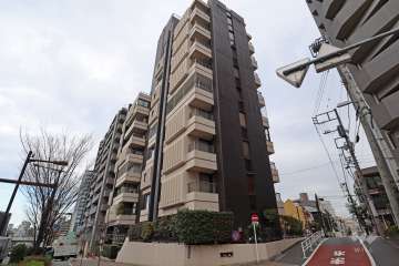 代々木パークサイドの外観（南西側から）