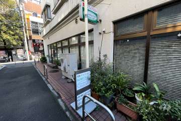 敷地1階のテナント