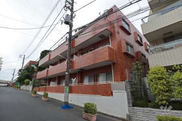 トーカン元代々木マンションの外観（南東側から）