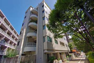 アンクレール初台の外観（北西側から）