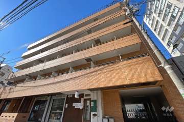 パラシオン渋谷の外観（北東側から）