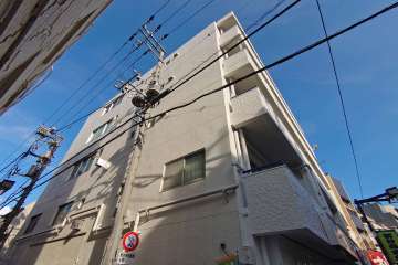 初台富士ハイライズの外観（北西側から）