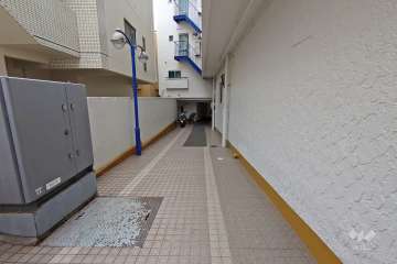 エントランスアプローチ