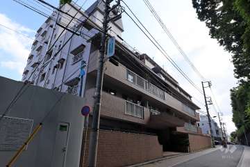 広尾ハイツの外観(北東側から)