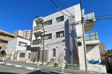 ザ・ロアハウス代々木初台の外観（南西側から）