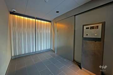 エントランスはオートロック付きです。