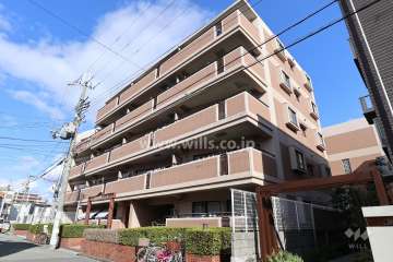 ソルディオ武庫之荘本町の外観（南東側から）