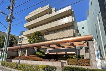 常磐松パークマンションの外観（南東側から）