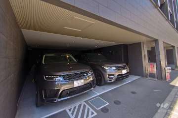 敷地内駐車場（屋内平面式）