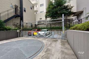 敷地内駐車場（屋外機械式）