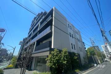 グローリオ笹塚の外観（南東側から）