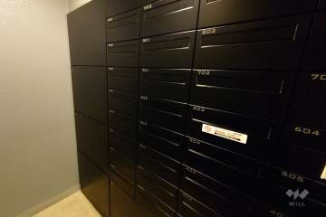 宅配ボックスと共用ポスト