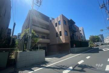 パークコート渋谷大山町ザプラネ翠邸の外観（北東側から）