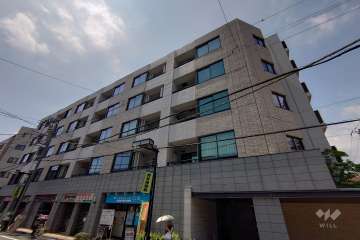 パークホームズ初台の外観（北東側から）