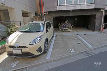 敷地内駐車場（屋外平面式）