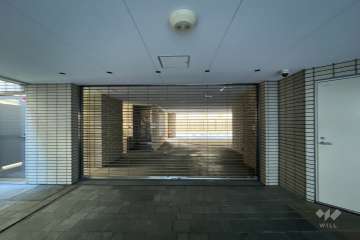 駐車場の出入り口（リングシャッター式）