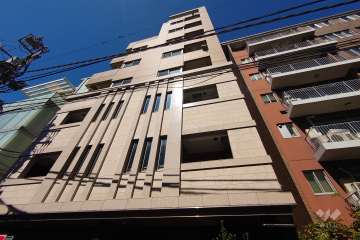 ヴィーナパーク富ヶ谷の外観（南東側から）