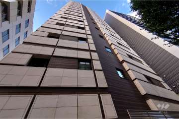 ピアース初台センティアの外観（南西側から）