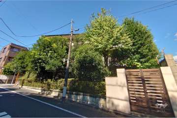 ボアセイズの外観（南東側から）