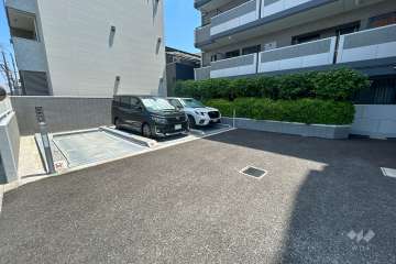 敷地内駐車場（屋外機械式）