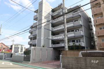 カーサ東園田の外観(北西側から)