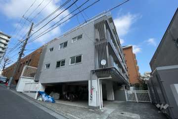 コーポ恵比寿の外観（南東側から）