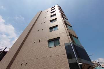 レイジオス渋谷初台の外観（南側から）