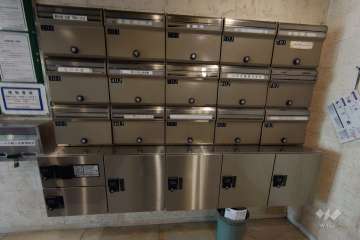 宅配ボックスと共用ポスト