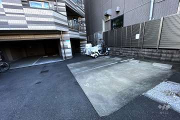 敷地内駐車場（屋外平面式