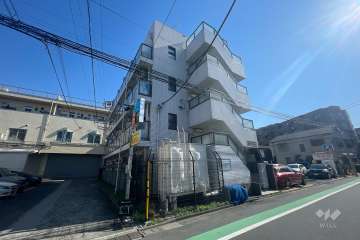 エレガンス笹塚の外観（北東側から）