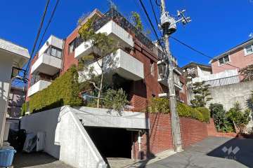 元代々木ガーデンの外観（南東側から）