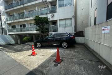 敷地内駐車場（屋外平面式）