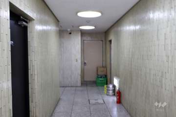 エントランスホール