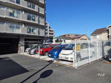 敷地内駐車場（屋外機械式、屋内機械式）