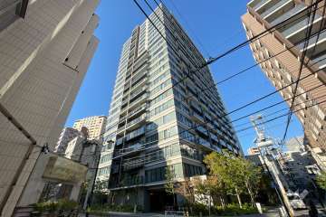 ジュエリーノエビルの外観（北東側から）