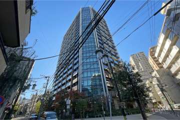 ジュエリーノエビルの外観（北西側から）