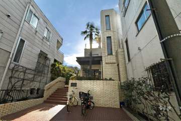 代々木上原シティハイツの外観（北西側から）