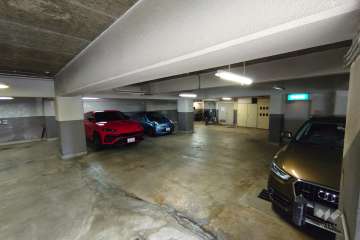 敷地内駐車場（屋内平面式）