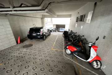 敷地内駐車場（屋内平面式）