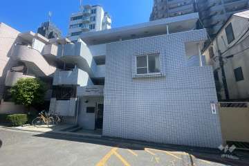 ペガサスマンション渋谷本町第３の外観（北西側から）