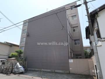 塚口コーポラスの外観（北西側から）