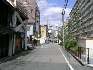敷地南側の道路